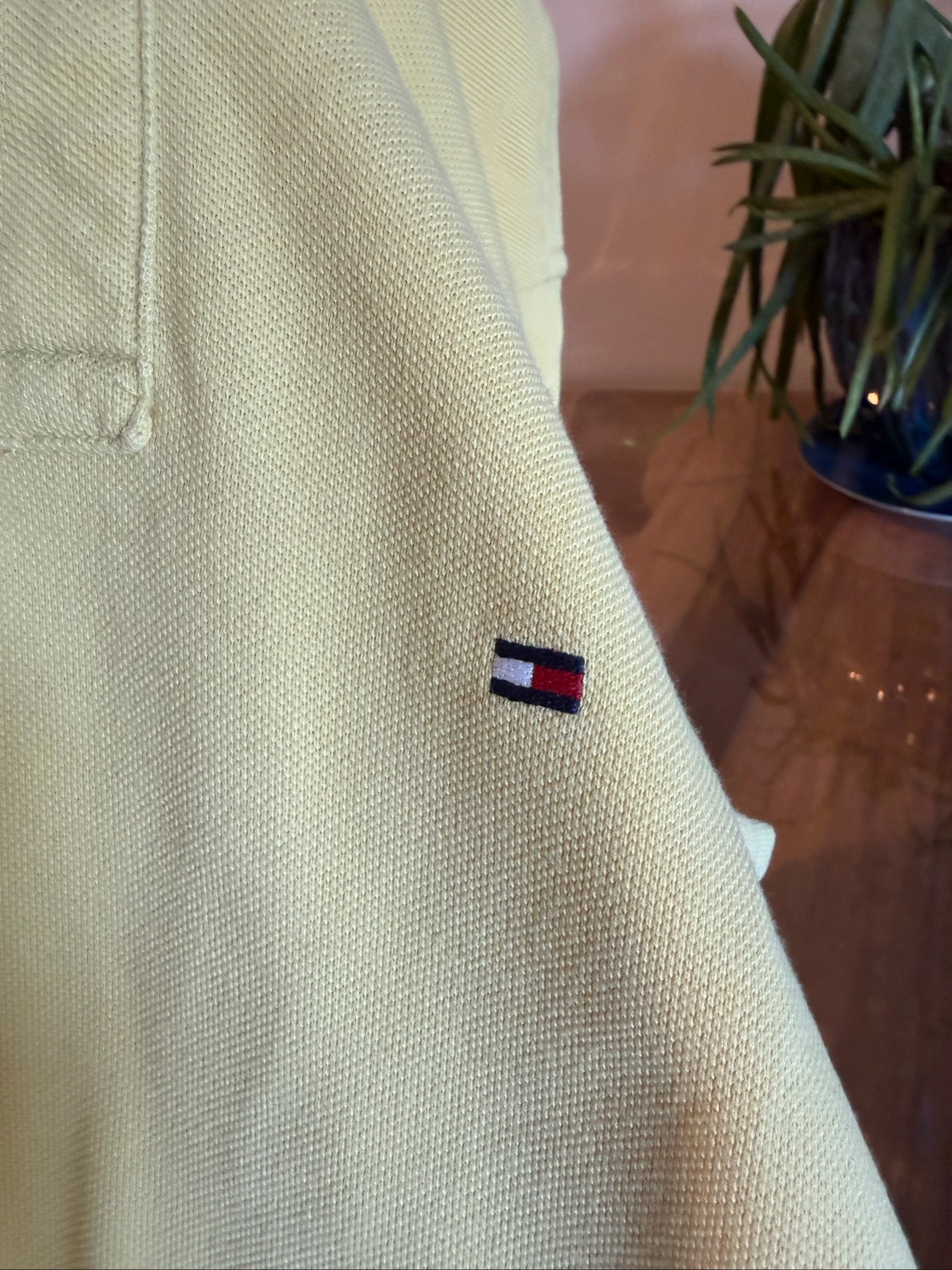 Light yellow Tommy Hilfiger men's XS Slim Fit polo 100% cotton – TBE – photo 4